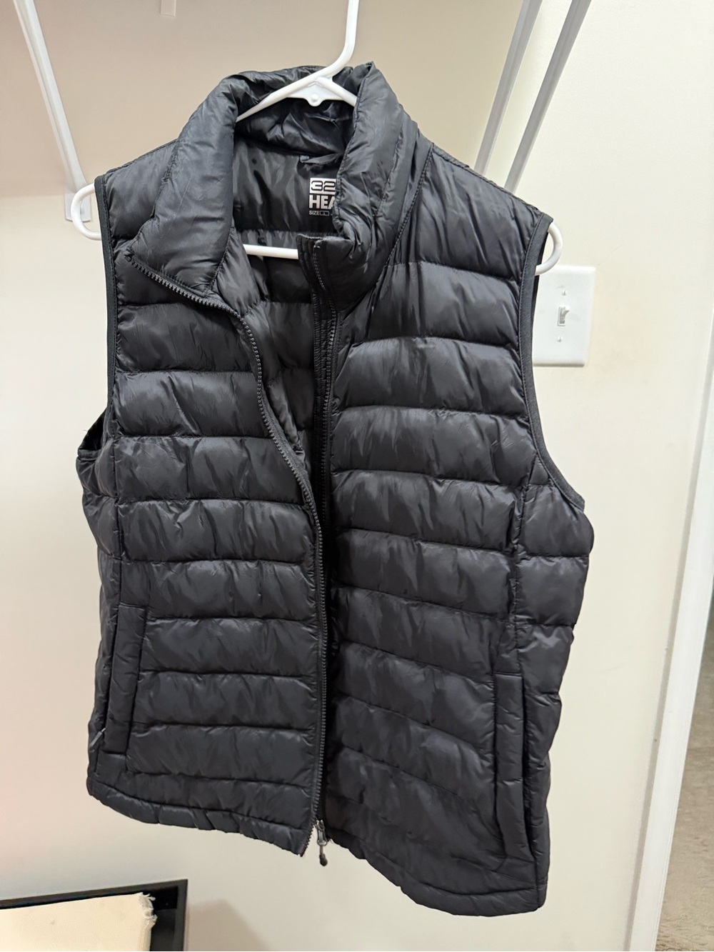 32 Degrees Black Insulated Vest with Logo